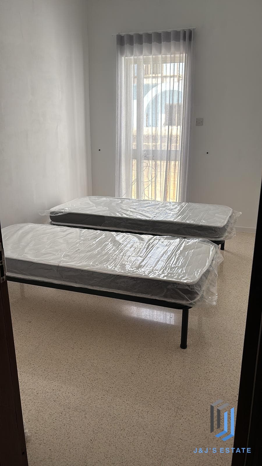 Three-bedroom apartment for rent in Kappara · 7