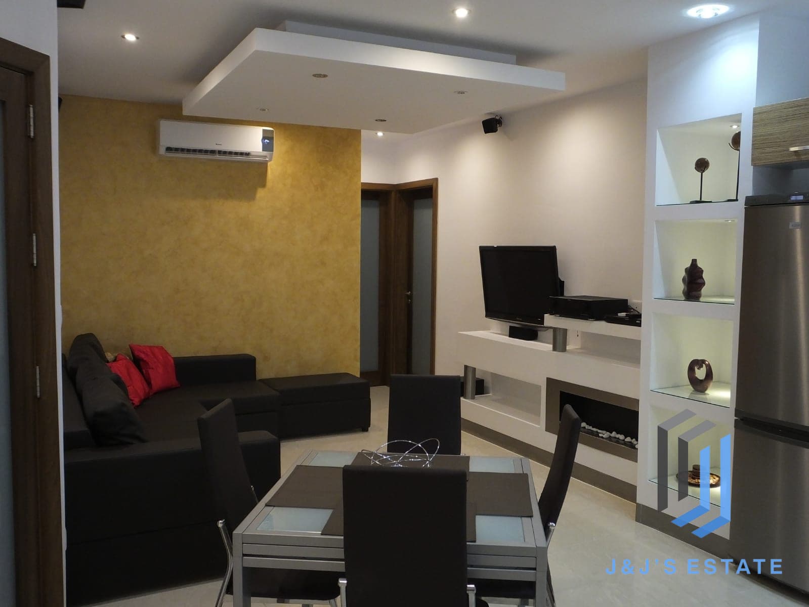 Fully Furnished Two Bedroom Apartment in Marsaskala