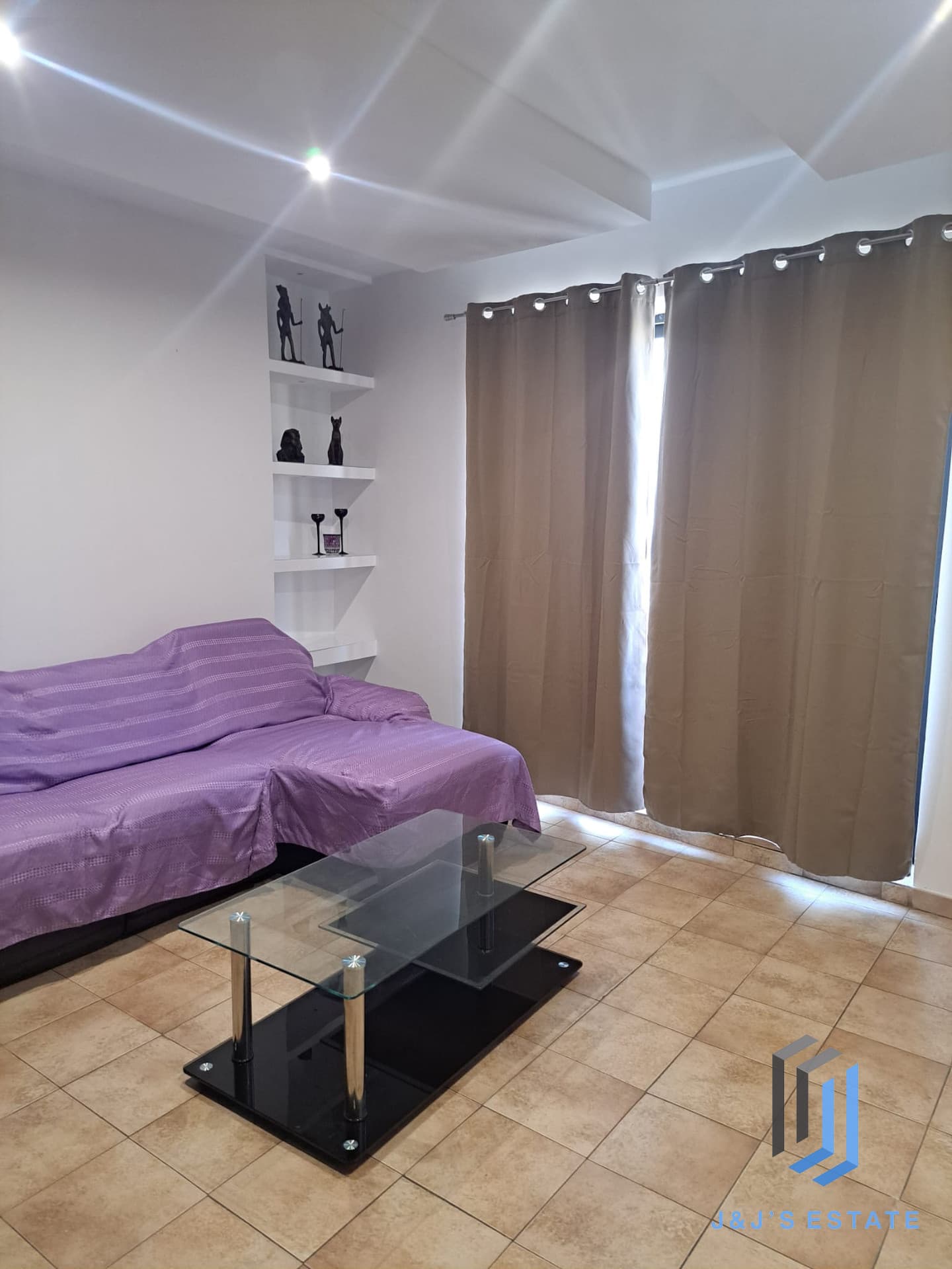 Fully furnished three-bedroom apartment in central Qormi · 4