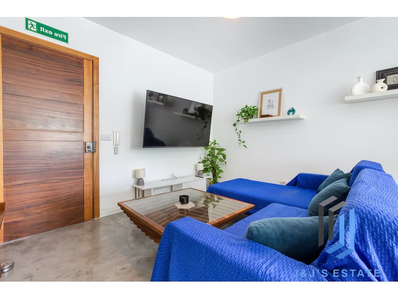 Fully furnished two-bedroom apartment with balcony in Għargħur · 9