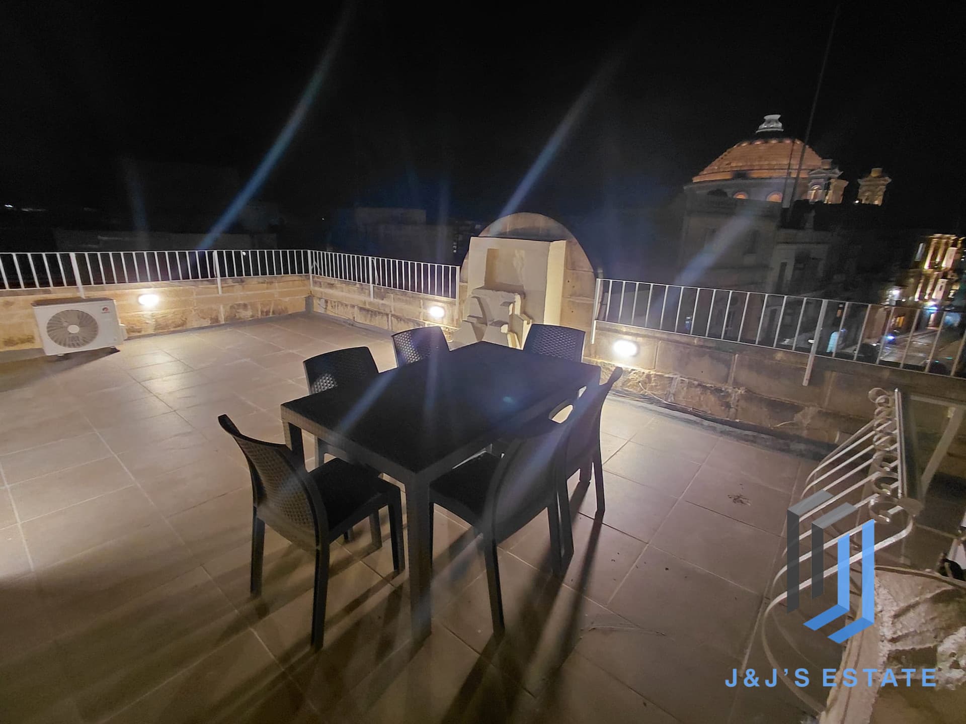 Renovated Fully Furnished Mosta House Of Character with Three Bedrooms · 15