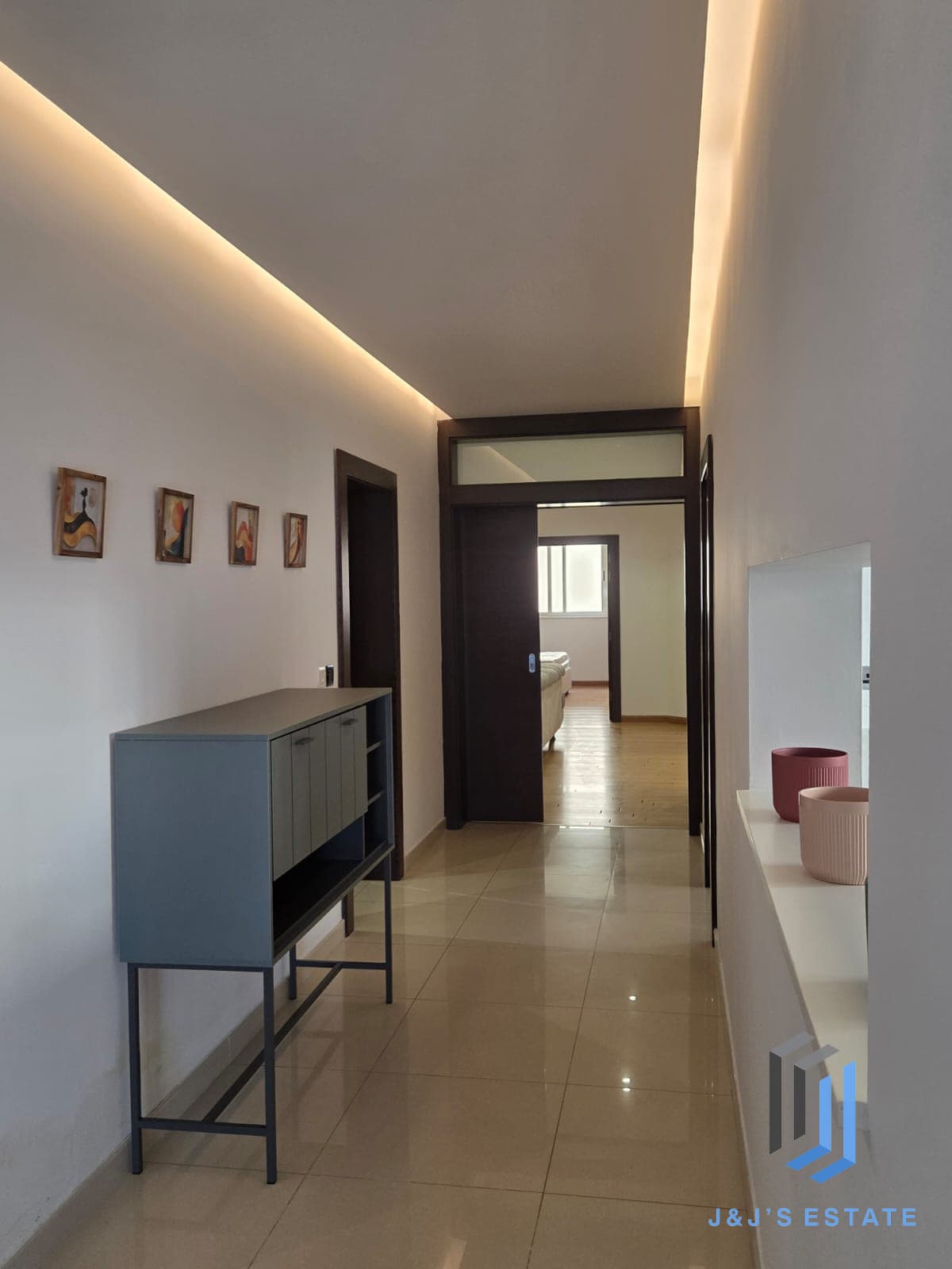 Fully Furnished Maisonette with 3 Bedrooms in Vibrant St Julians · 5