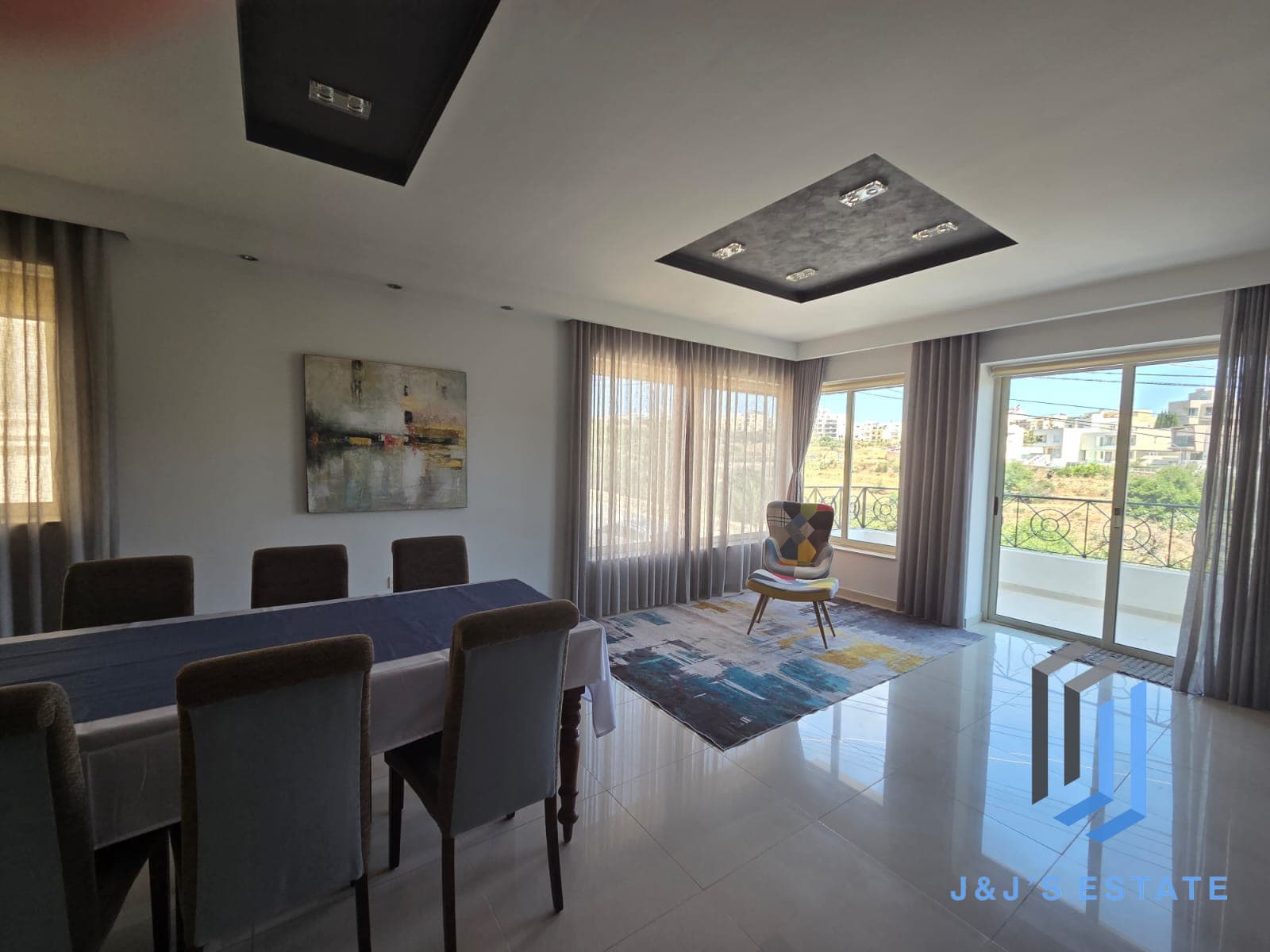 Fully Furnished Maisonette with 3 Bedrooms in Vibrant St Julians