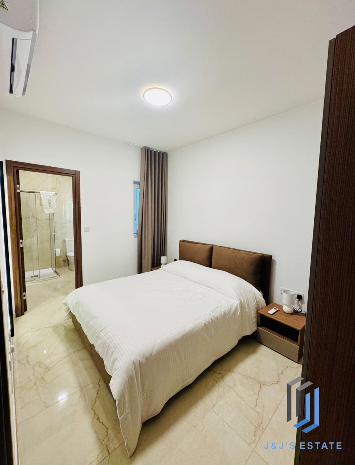 Fully furnished two-bedroom apartment with balcony in Msida · 4