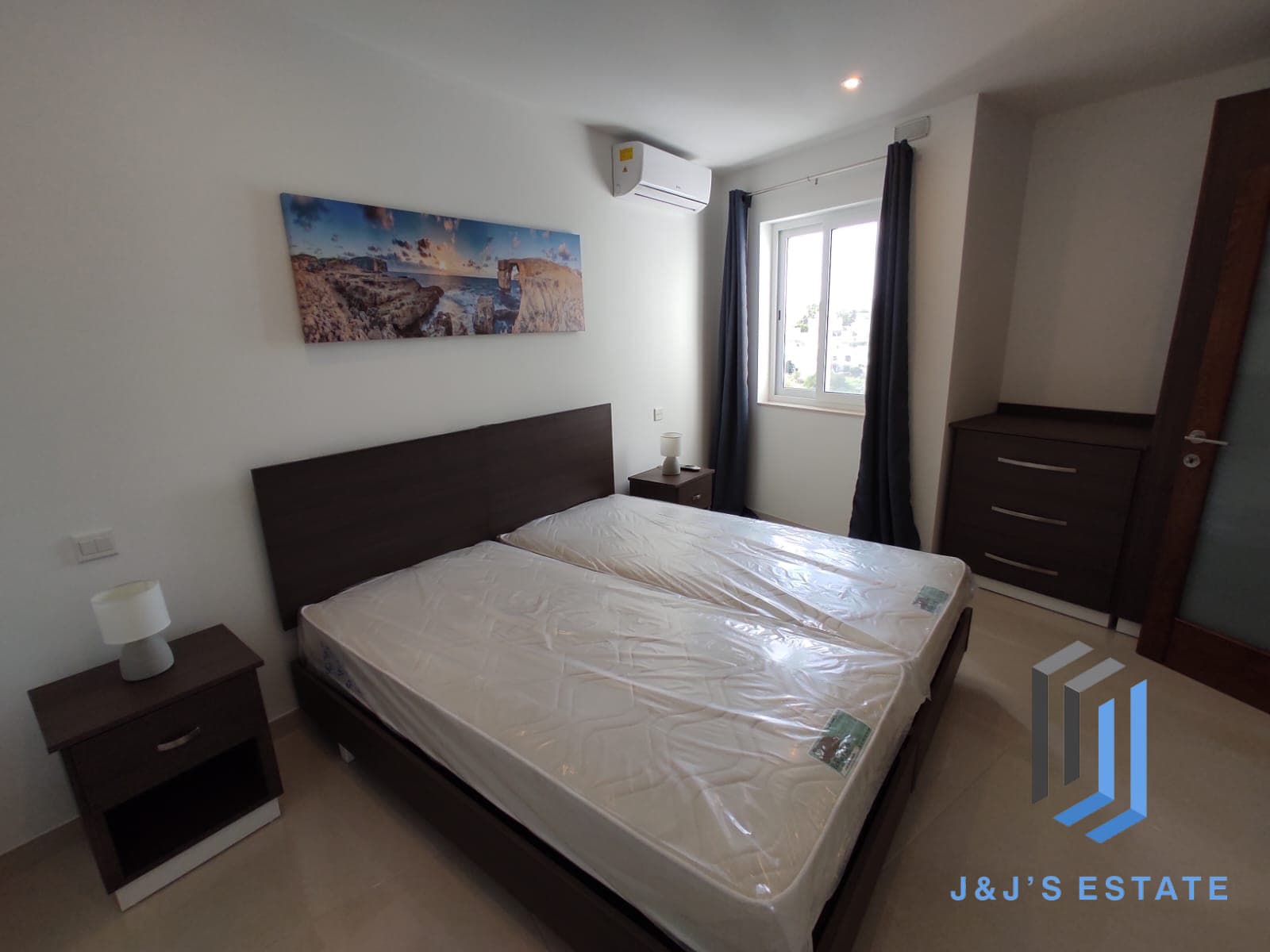 Fully furnished three-bedroom apartment in Swatar · 9