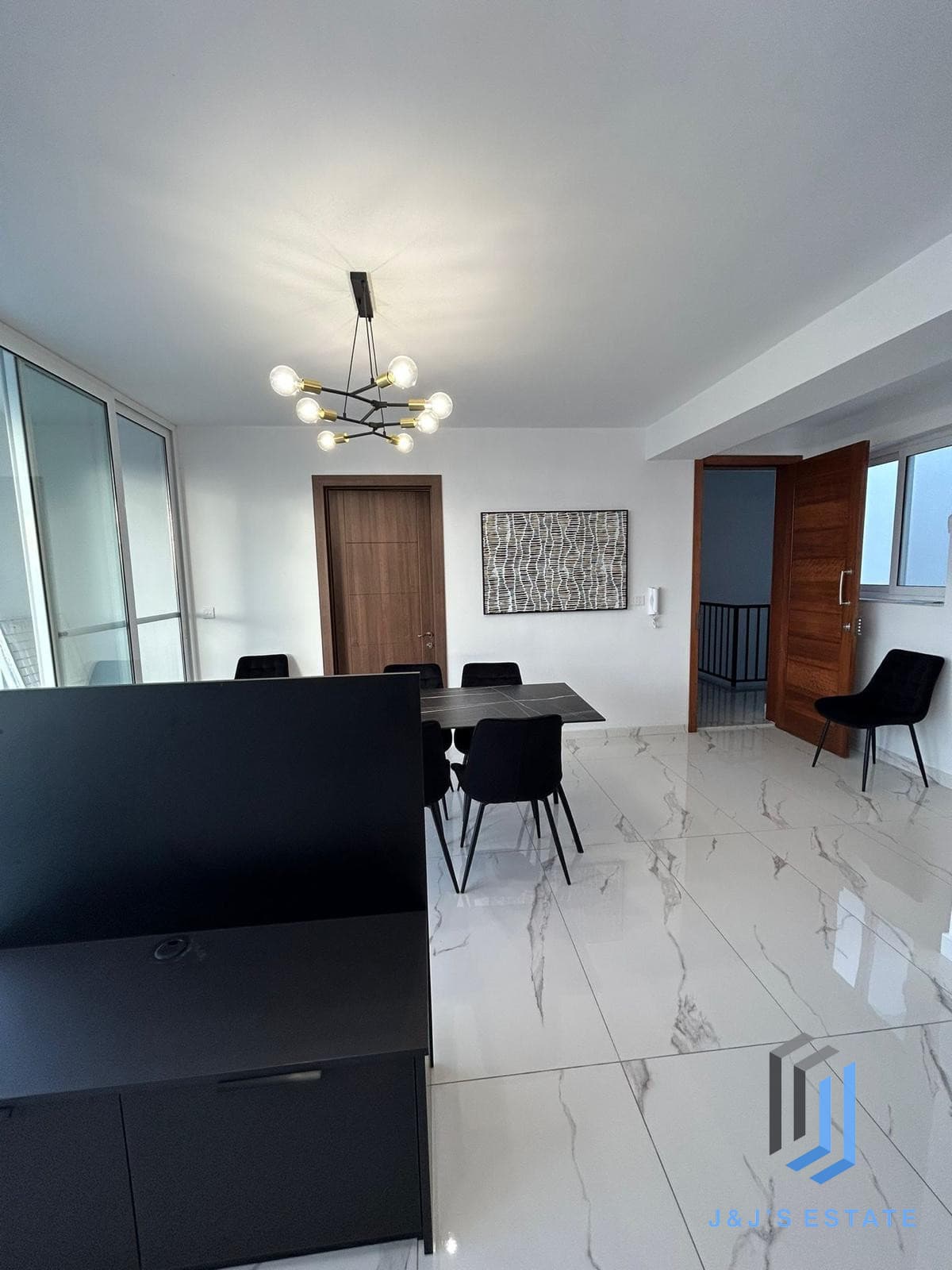 Penthouse Apartment in Tranquil Gharghur With Sea View · 9
