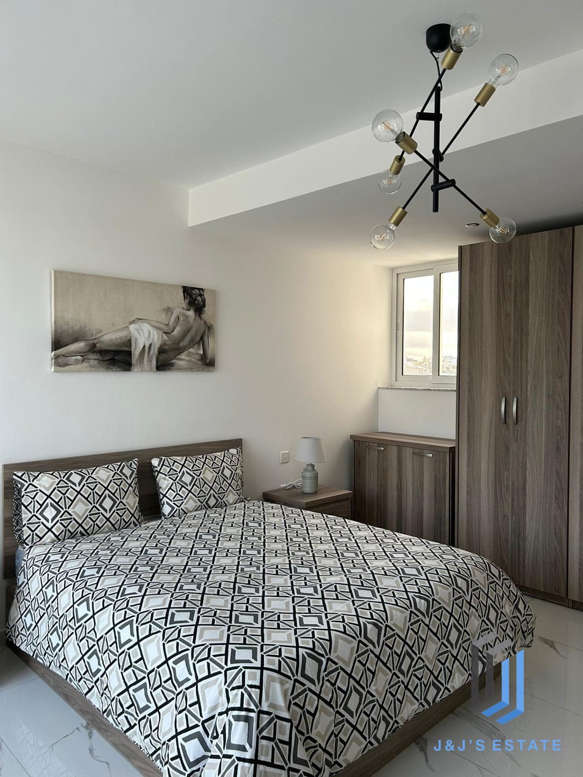 Penthouse Apartment in Tranquil Gharghur With Sea View · 10