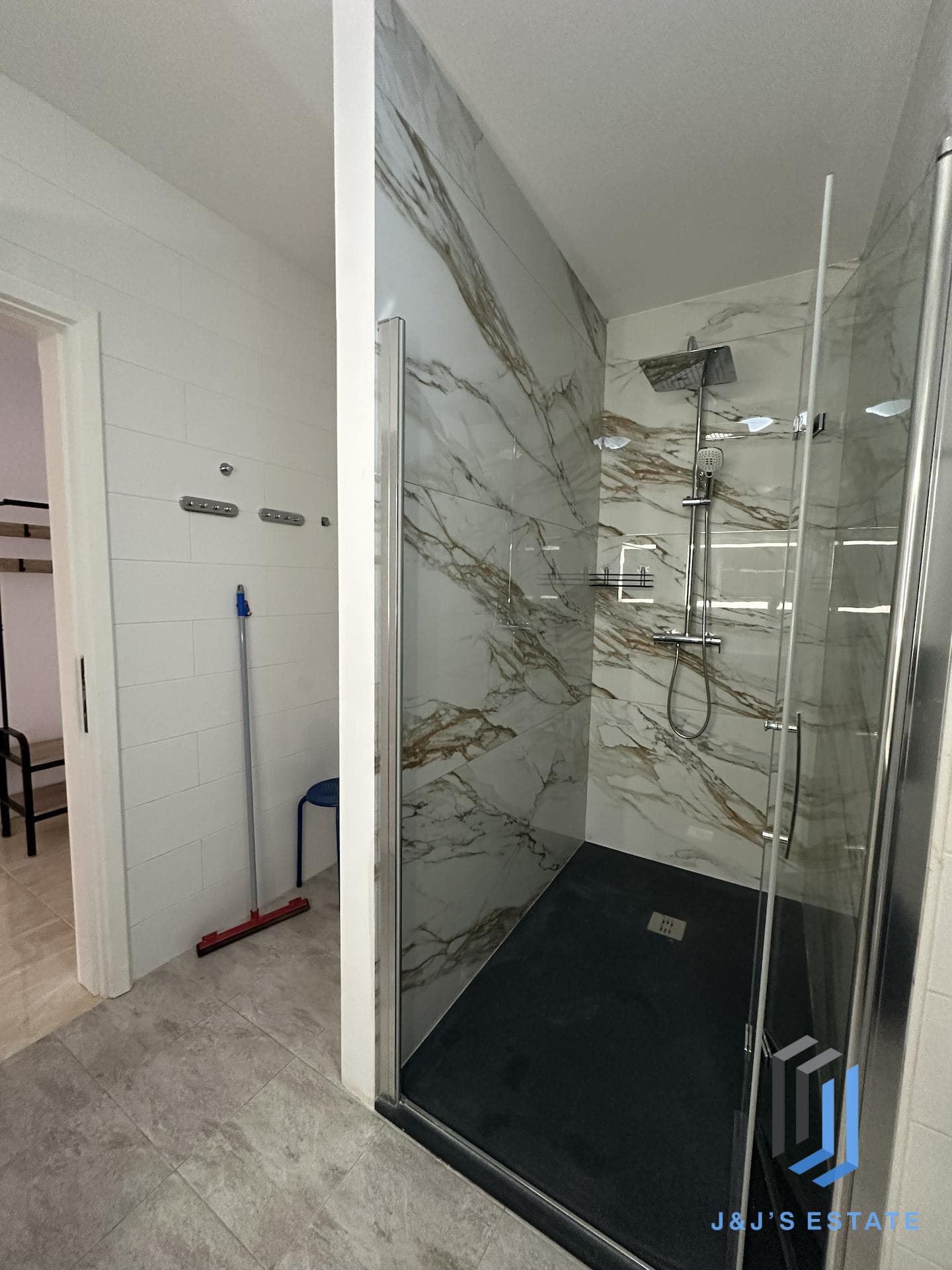 Fully furnished two-bedroom apartment in central Sliema · 16