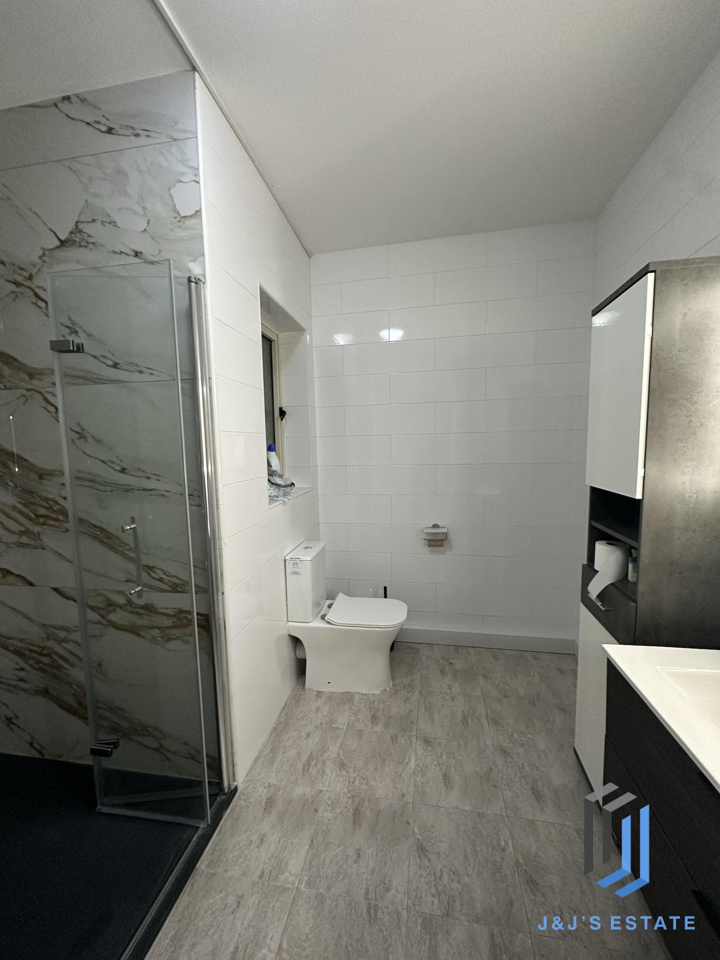 Fully furnished two-bedroom apartment in central Sliema · 14