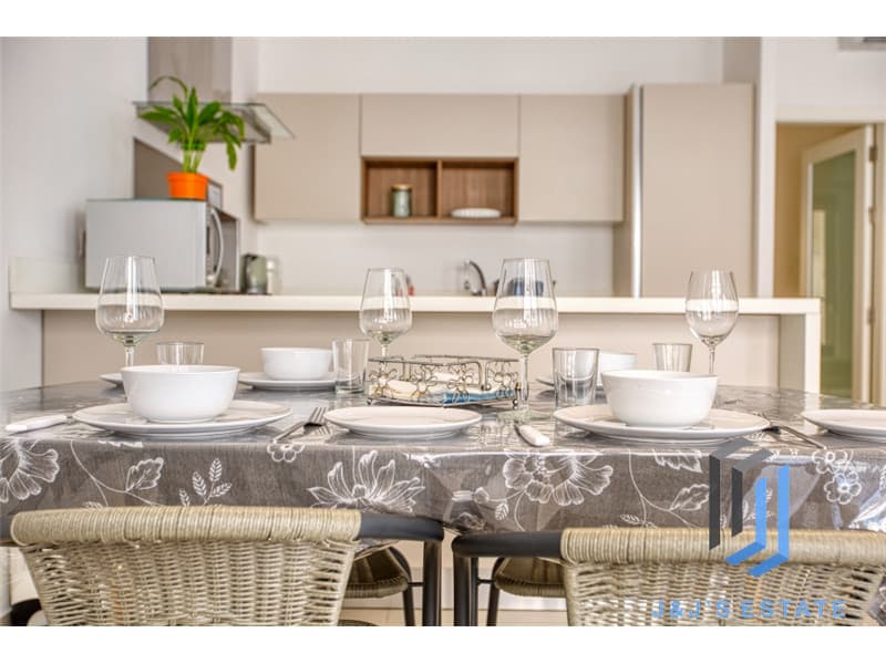 Fully Furnished Two Bedroom Apartment in Sliema Neat the Sea · 7