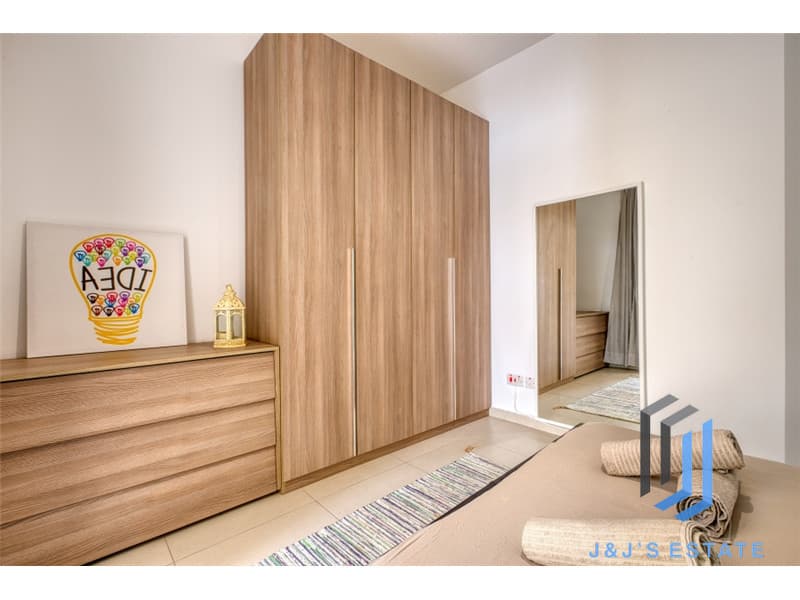 Fully Furnished Two Bedroom Apartment in Sliema Neat the Sea · 18