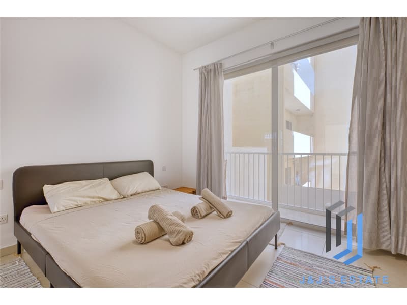 Fully Furnished Two Bedroom Apartment in Sliema Neat the Sea · 19