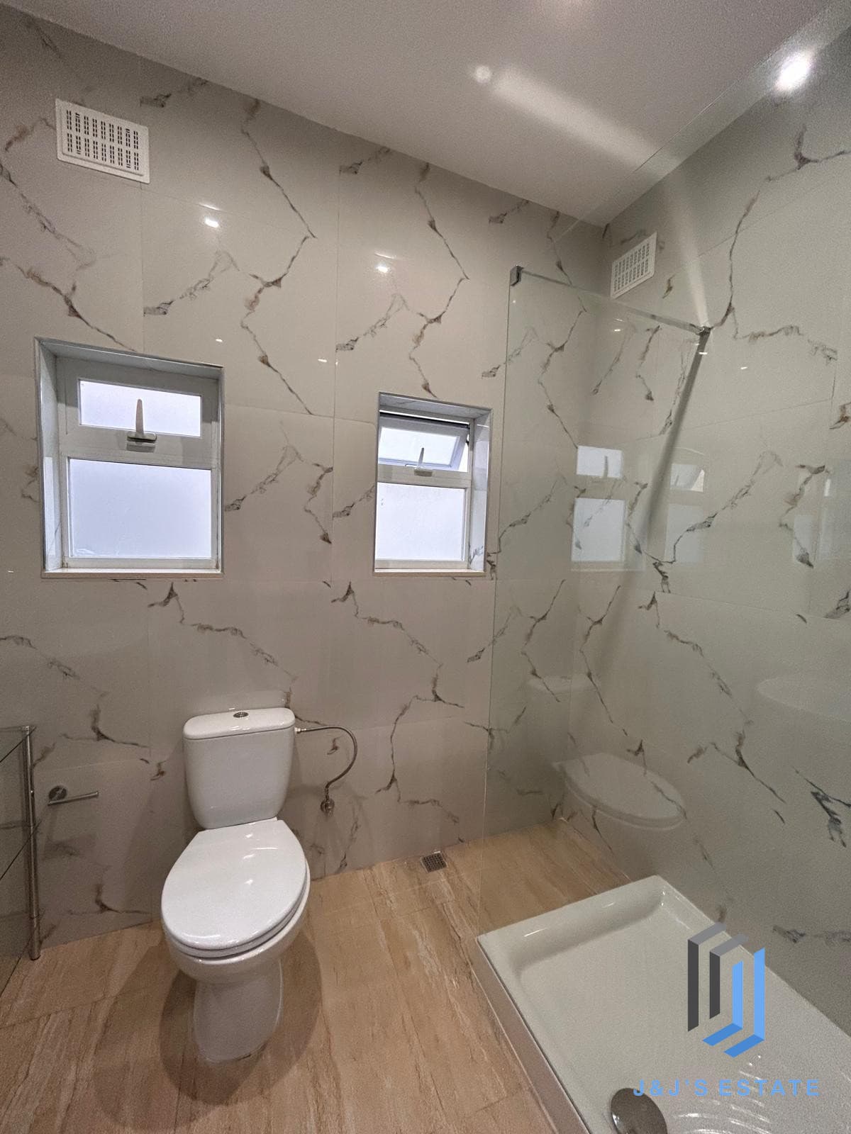 Fully furnished three-bedroom apartment in central Birkirkara · 23