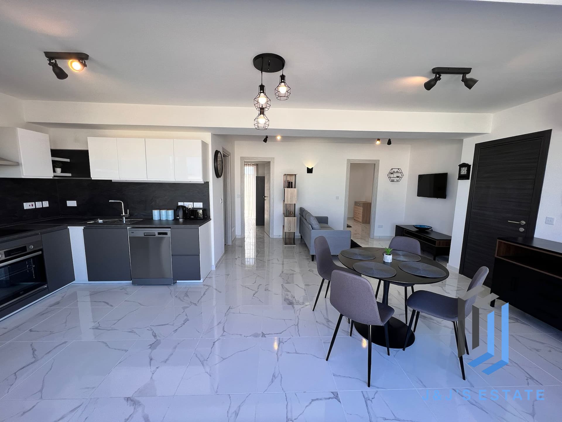 Fully Furnished Swieqi Penthouse with Sea View · 5