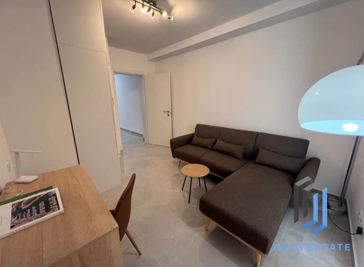 Fully Furnished Two Bedroom Apartment in Central Gzira · 4