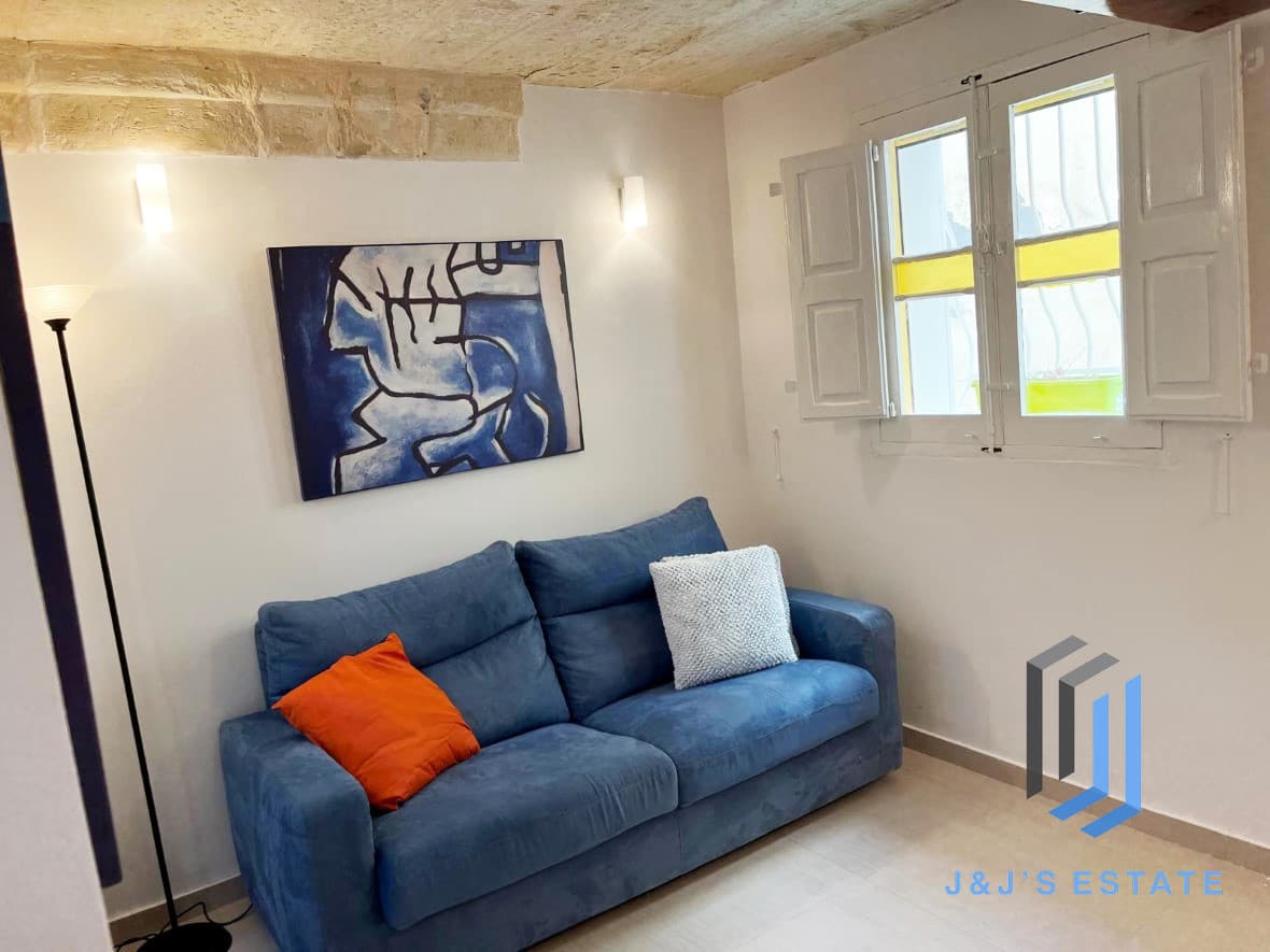 Fully Furnished Sliema Maisonette with Two Bedrooms