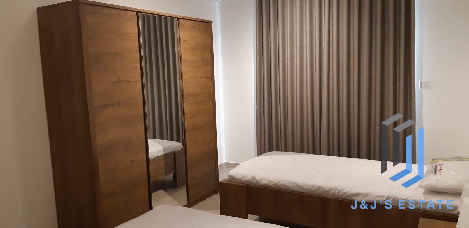 Fully Furnished Three Bedroom Apartment in Central Mosta · 7