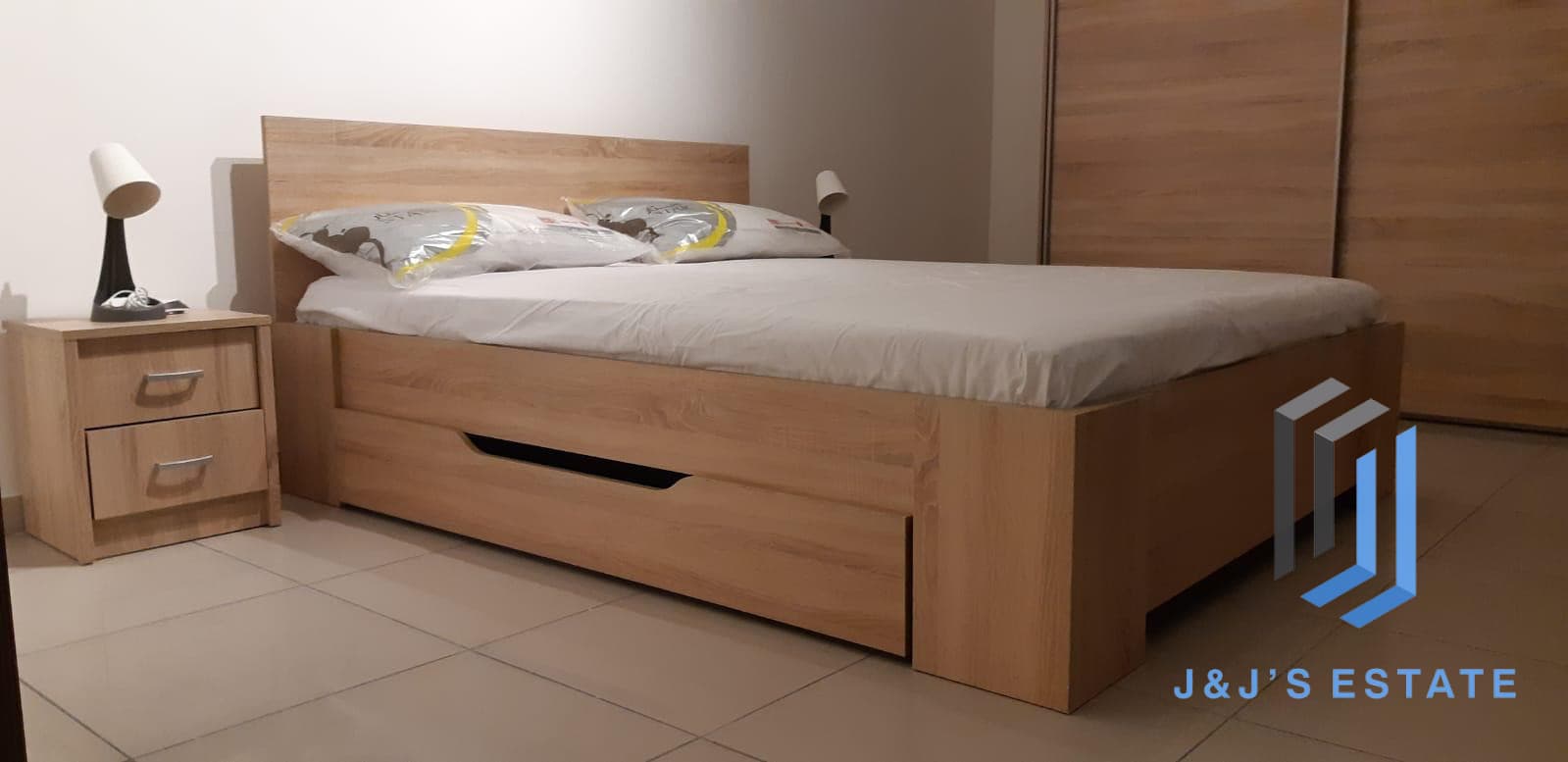 Fully Furnished Three Bedroom Apartment in Central Mosta · 6