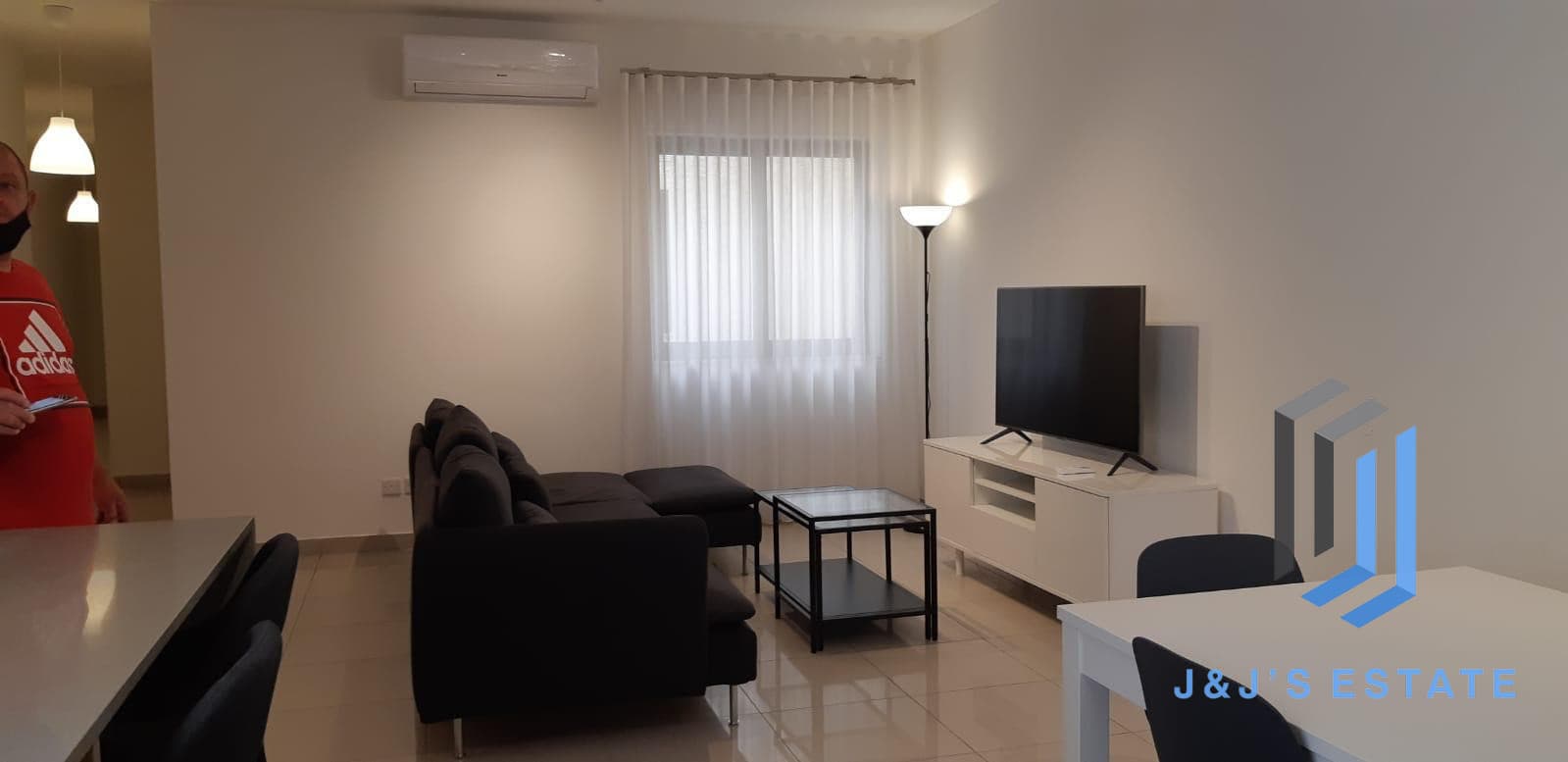 Fully Furnished Three Bedroom Apartment in Central Mosta