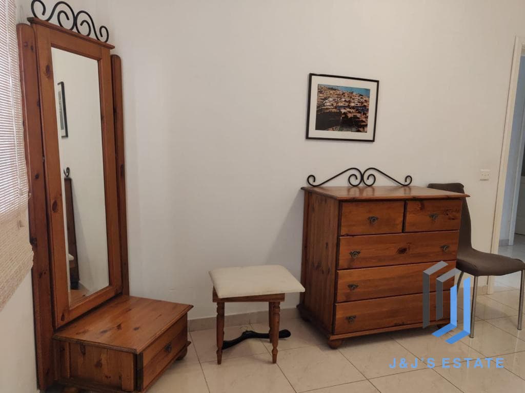 Sea Front Maisonette 3 Bedrooms in Madliena · 12