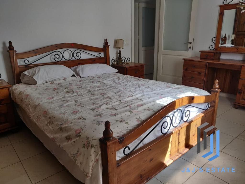 Sea Front Maisonette 3 Bedrooms in Madliena · 7