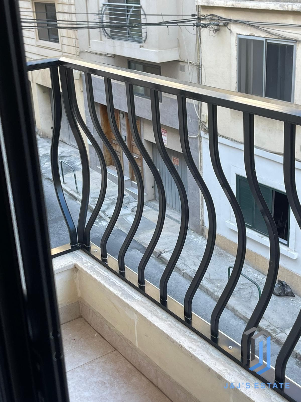 Furnished 1-Bed Apartment in Msida · 6