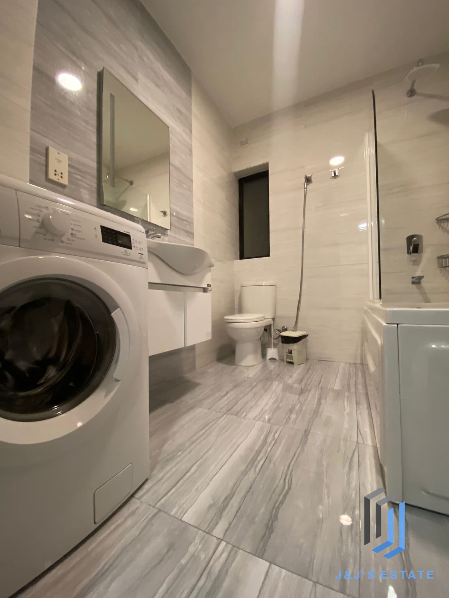 Furnished 1-Bed Apartment in Msida · 8