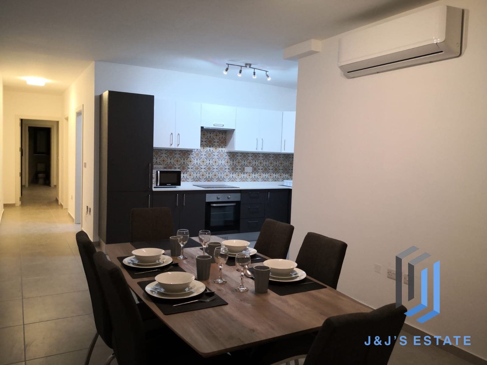Penthouse 2-Bedroom in Gzira · 3