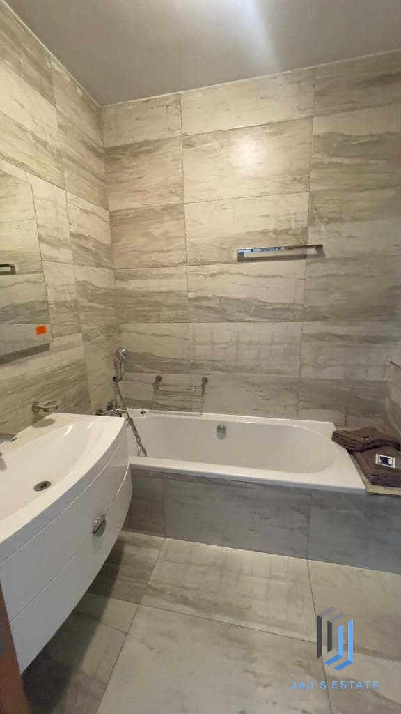 Furnished two-bedroom apartment in Bahar ic-Caghaq · 17