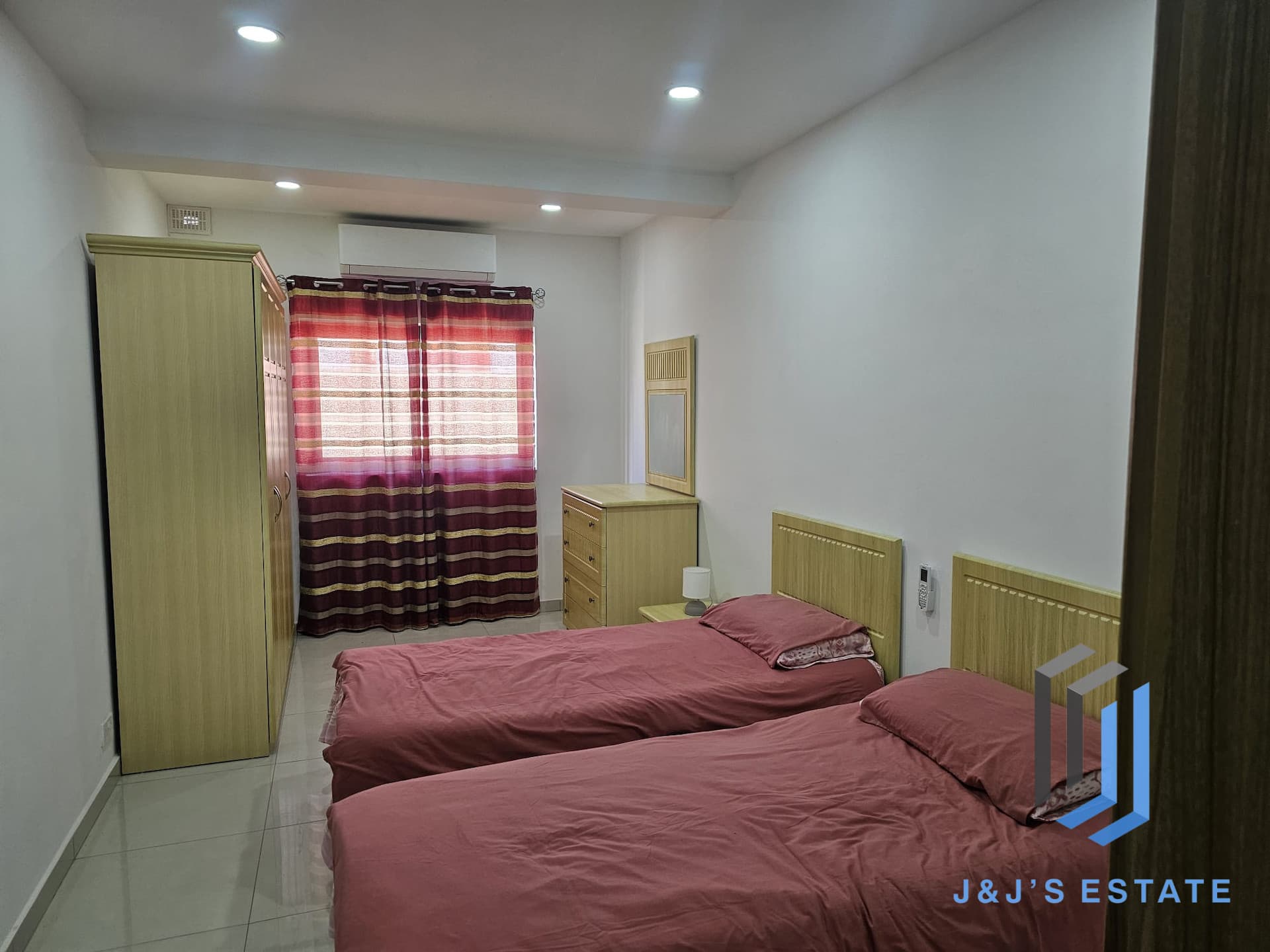 Furnished 2-bedroom apartment with city views in Gzira · 6