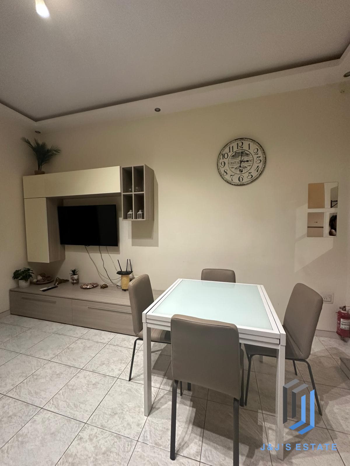 Furnished two-bedroom apartment in Sliema · 2