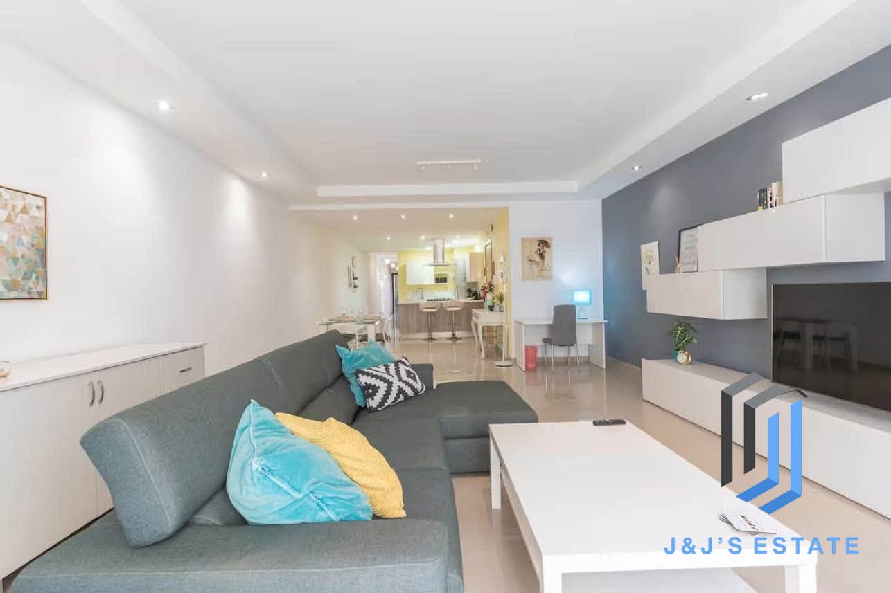 Fully Furnished 3-Bedroom Apartment in St Julian's