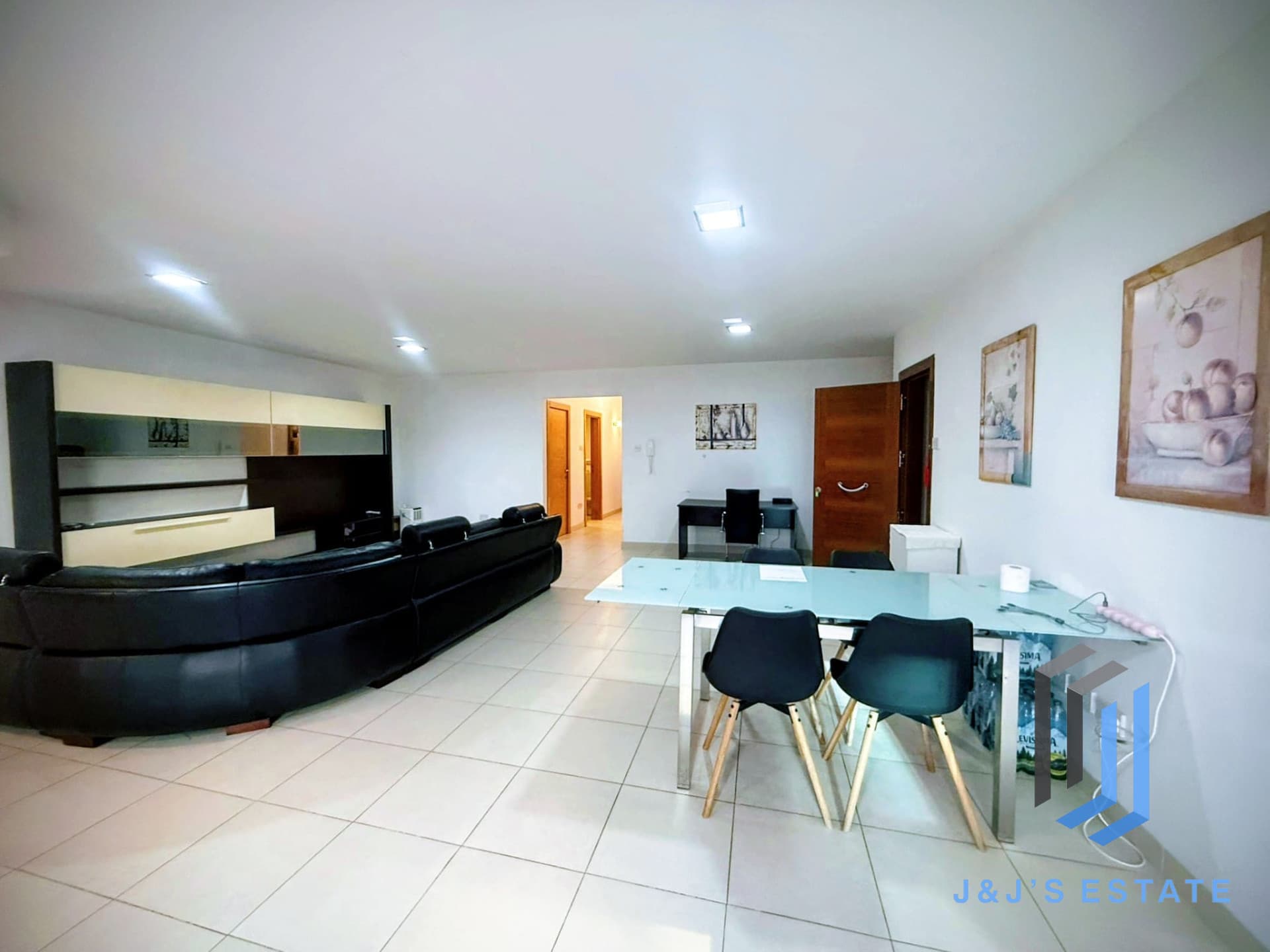 Fully furnished 3‑bed apartment on first floor in Swieqi · 2