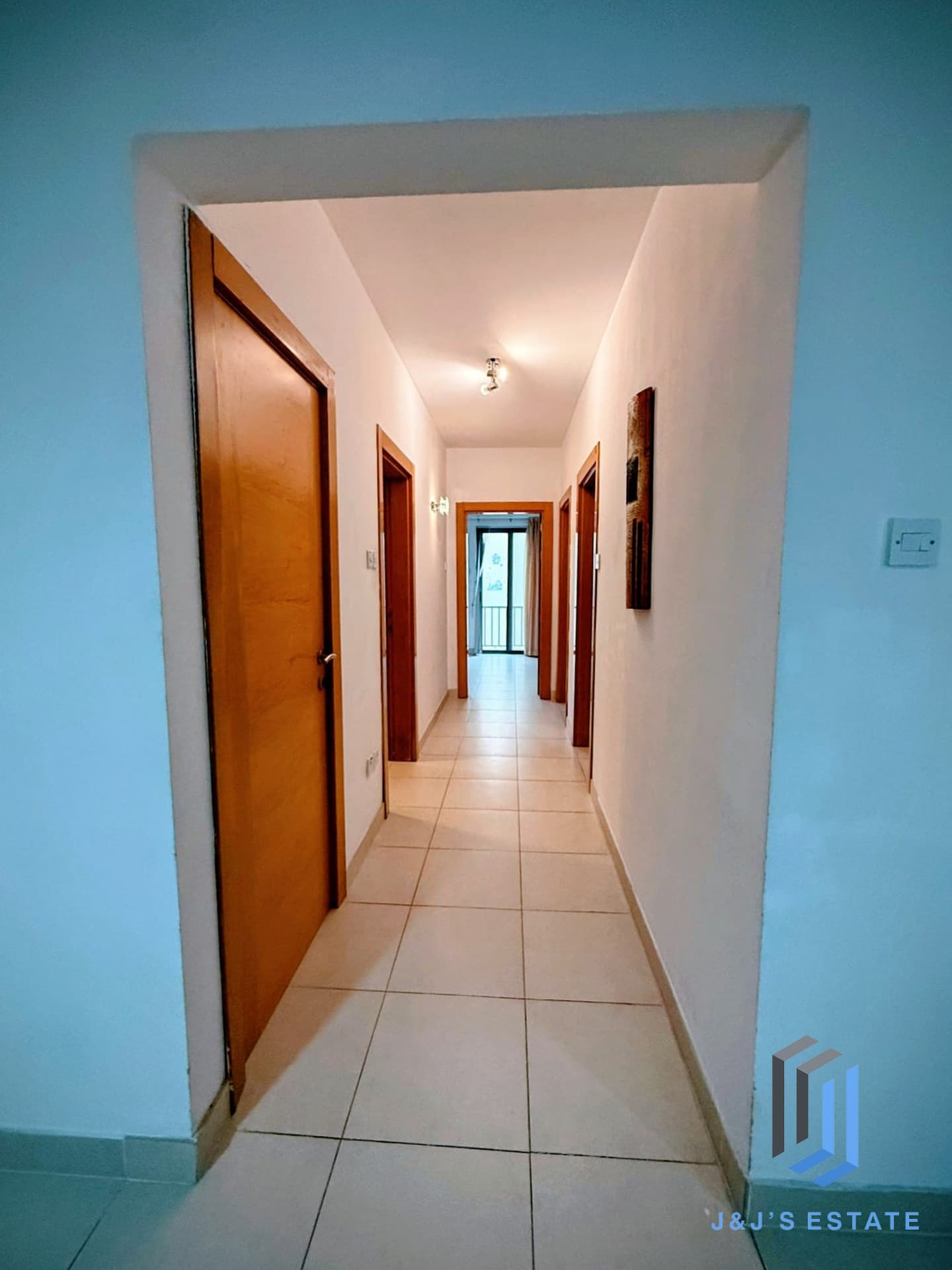 Fully furnished 3‑bed apartment on first floor in Swieqi · 5