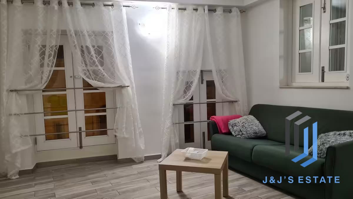 Furnished 2-Bed Duplex in Prime Sliema · 3