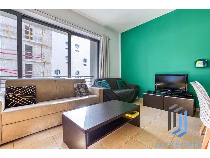 Fully furnished 2-bedroom apartment with panoramic views in St Julian's · 5