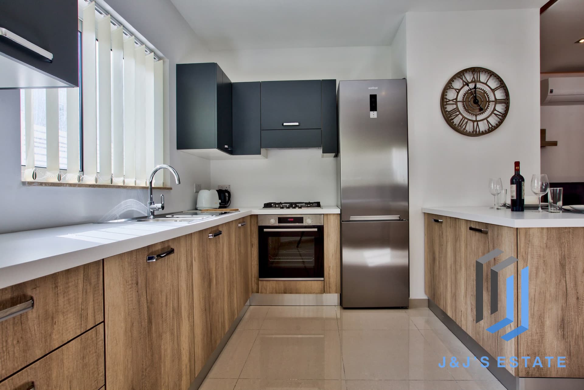 Spacious 2-Bedroom Home with 50sqm Private Yard in Għargħur · 12