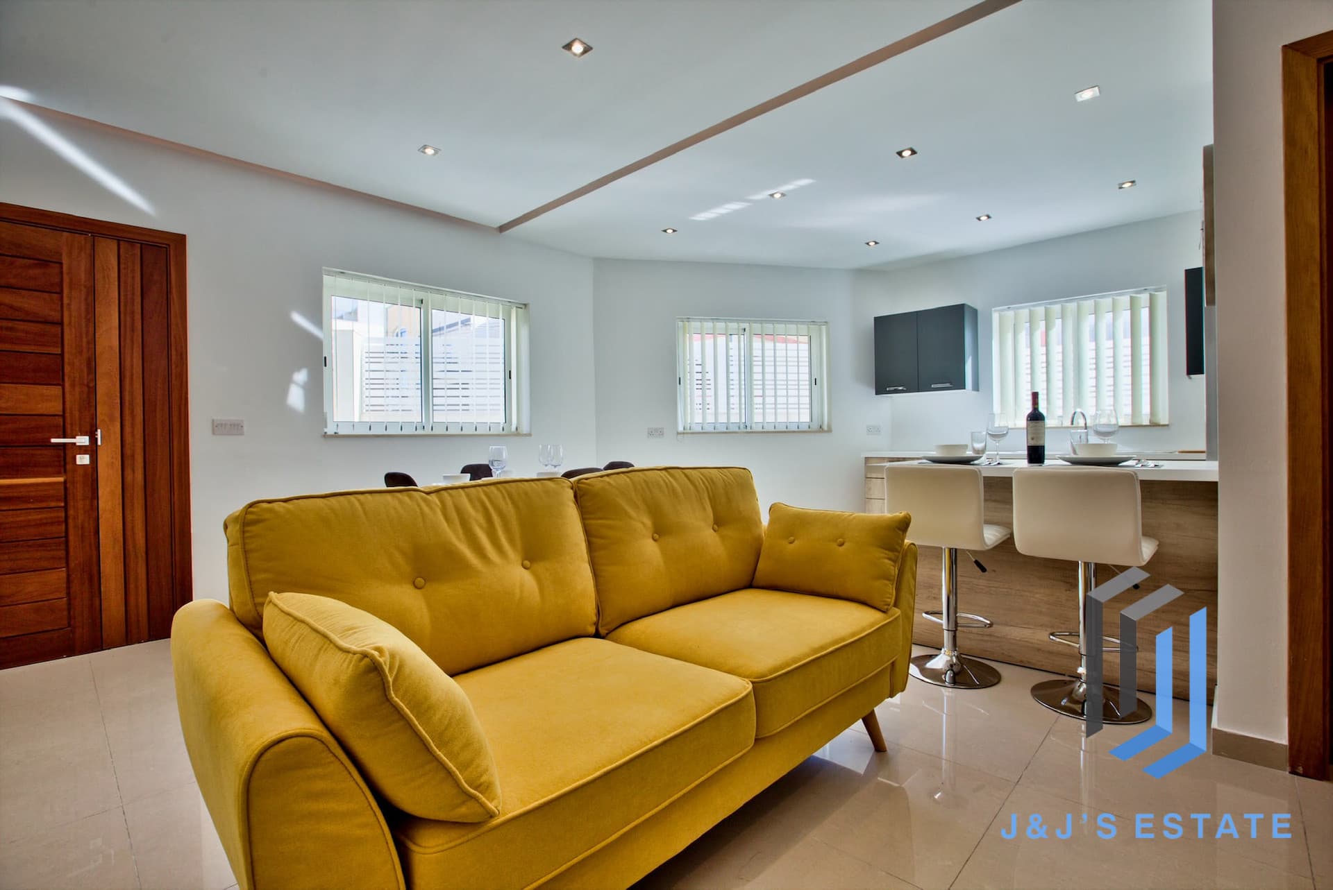 Spacious 2-Bedroom Home with 50sqm Private Yard in Għargħur · 7