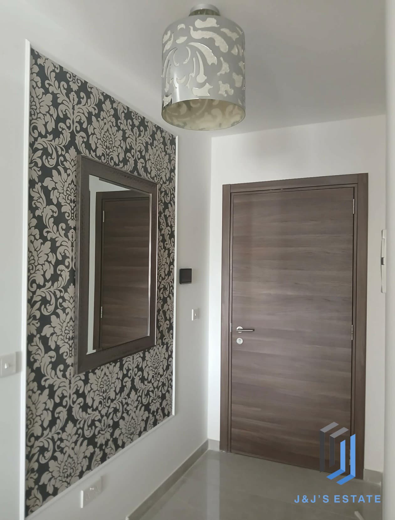 Tastefully Furnished 3-Bed Marsaskala Apartment · 13