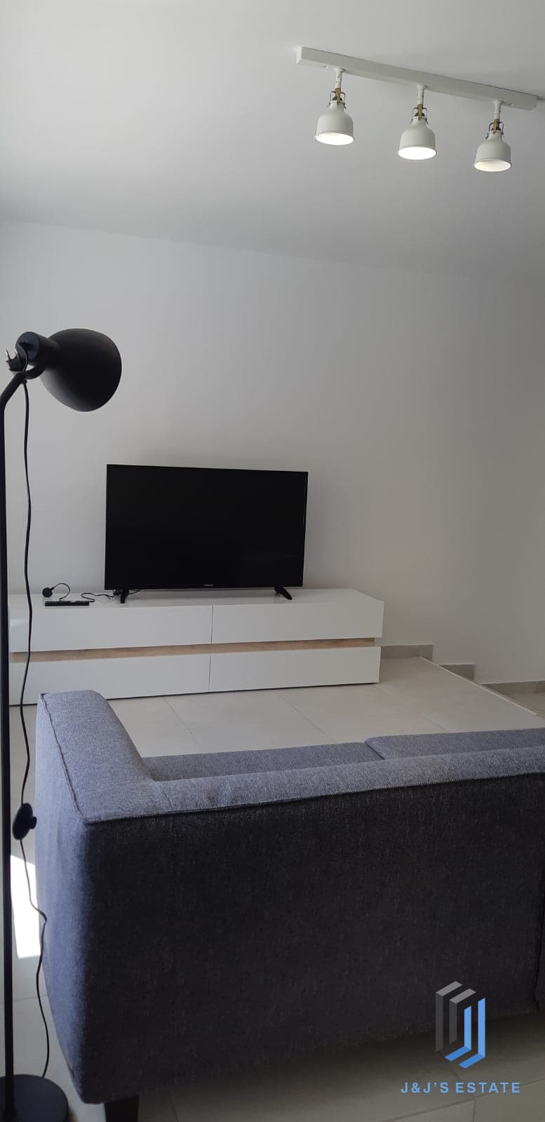 Furnished 3 Bedroom Elevated Maisonette in Birkirkara-Swatar · 4
