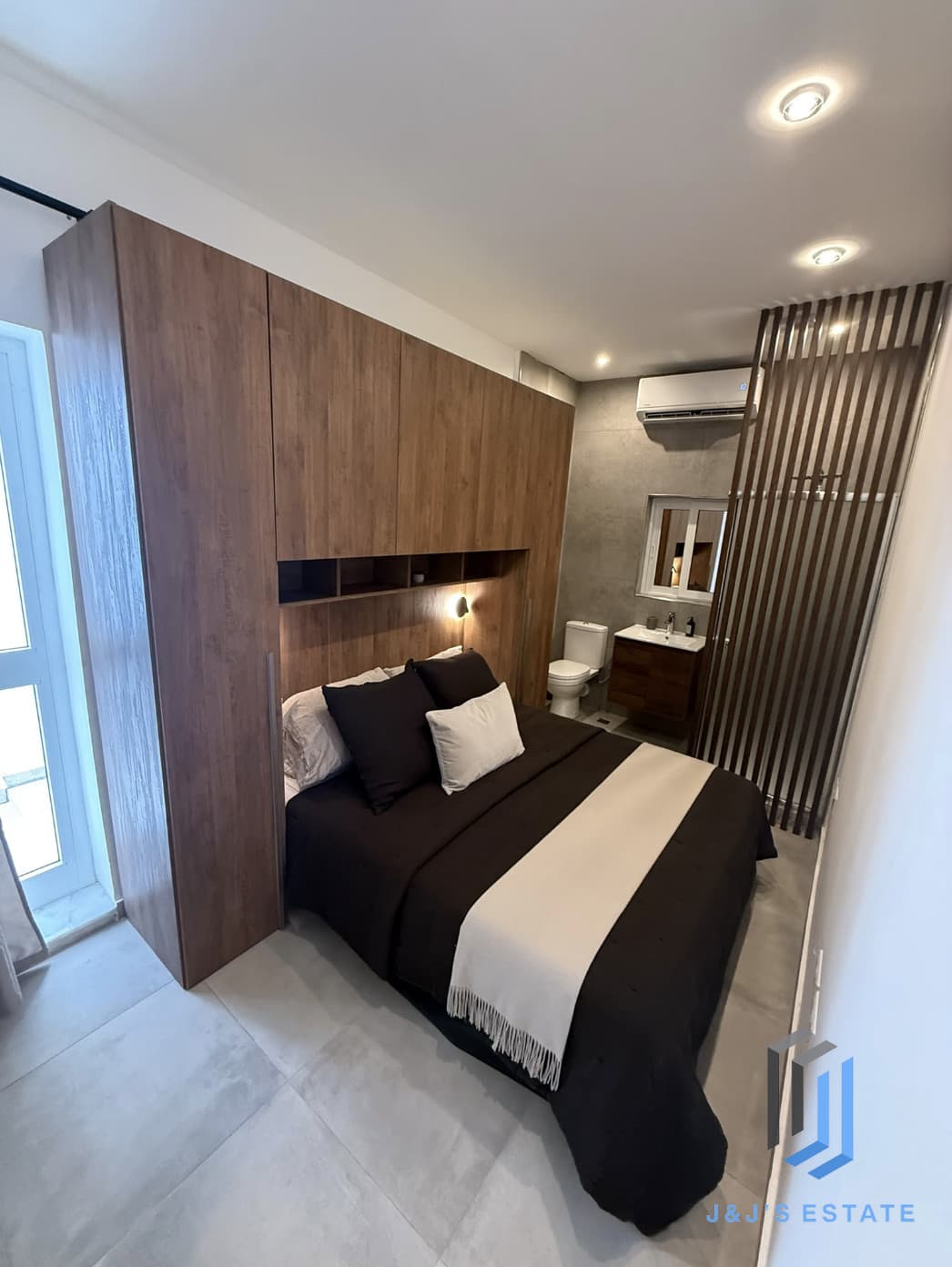 Bright 2-Bedroom Apartment in Central Sliema · 11