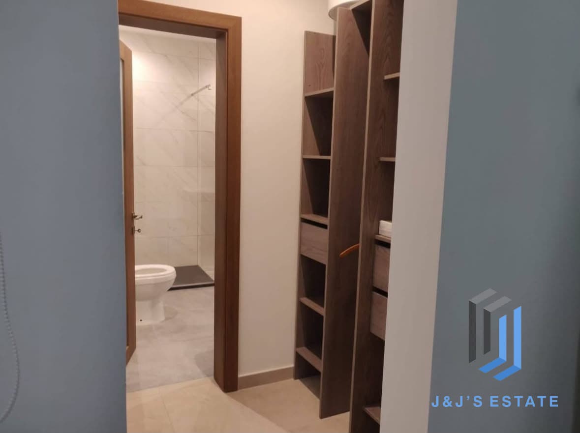 Fully furnished three-bedroom apartment in Zebbug · 9