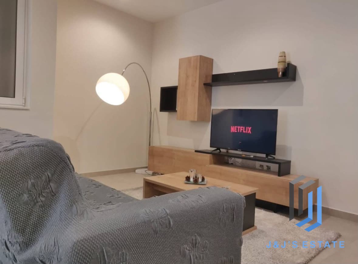 Fully furnished three-bedroom apartment in Zebbug · 2