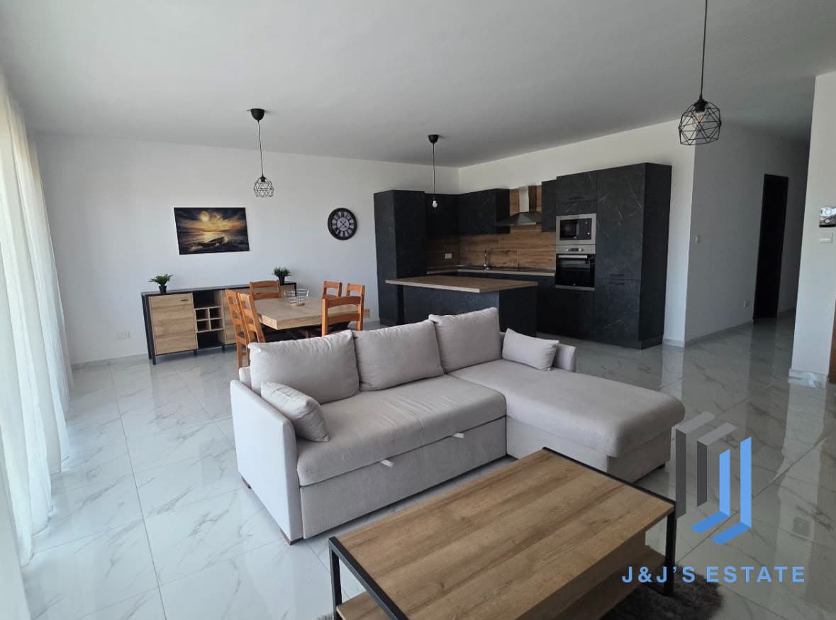 Furnished 3-Bedroom Home in Mosta · 4