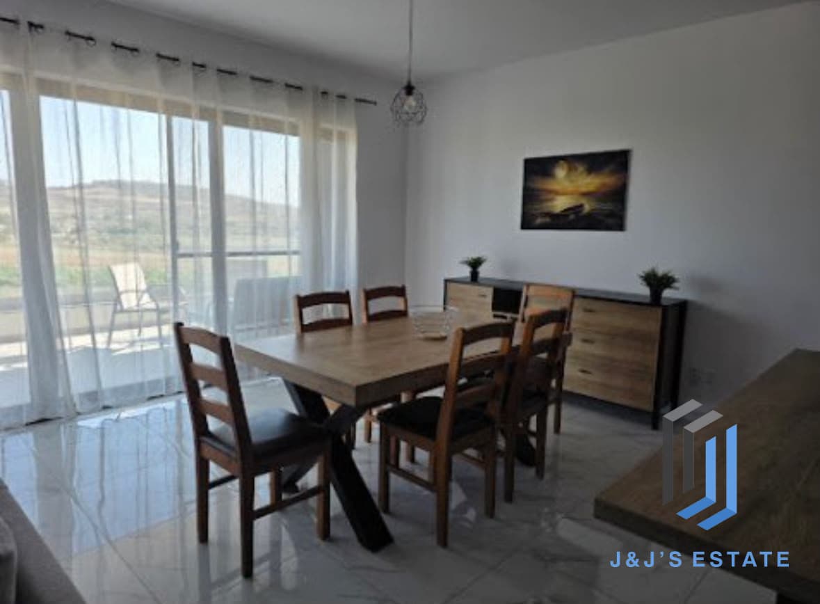 Furnished 3-Bedroom Home in Mosta · 3