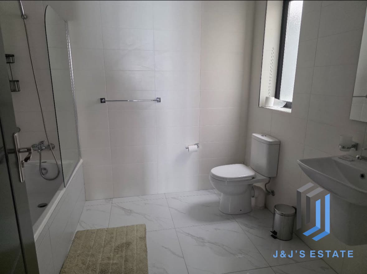 Furnished 3-Bedroom Home in Mosta · 7