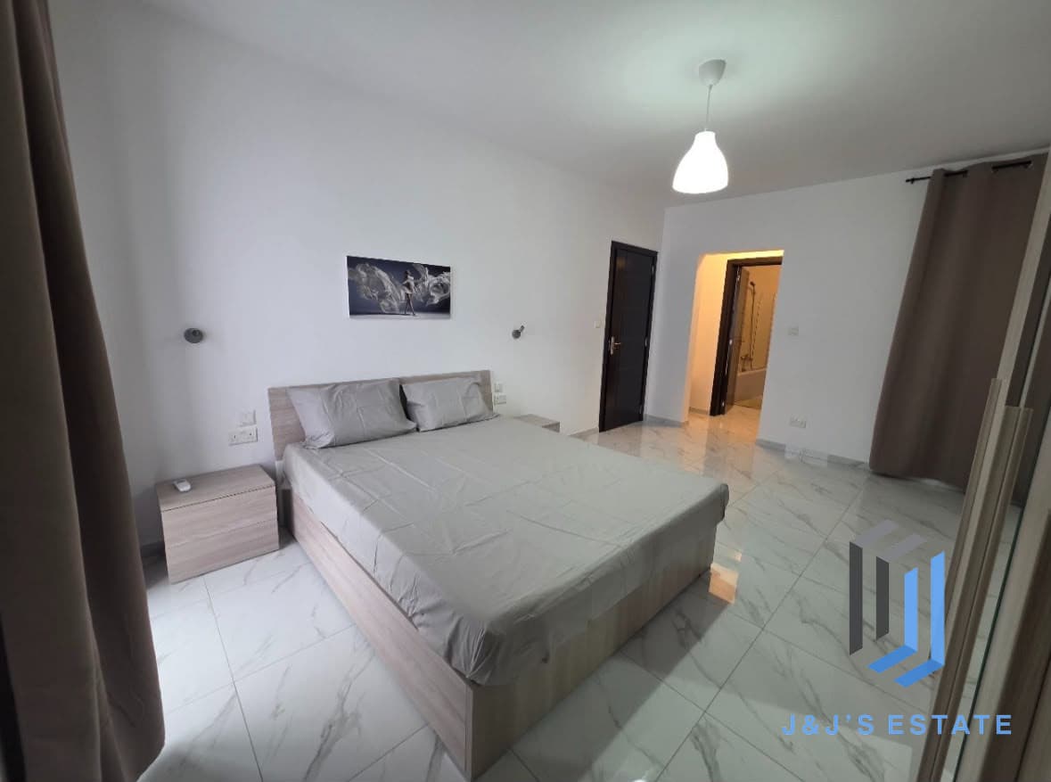 Furnished 3-Bedroom Home in Mosta · 8