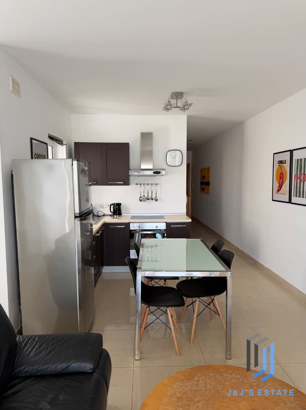 Furnished 1-Bedroom Apartment in Gzira · 4
