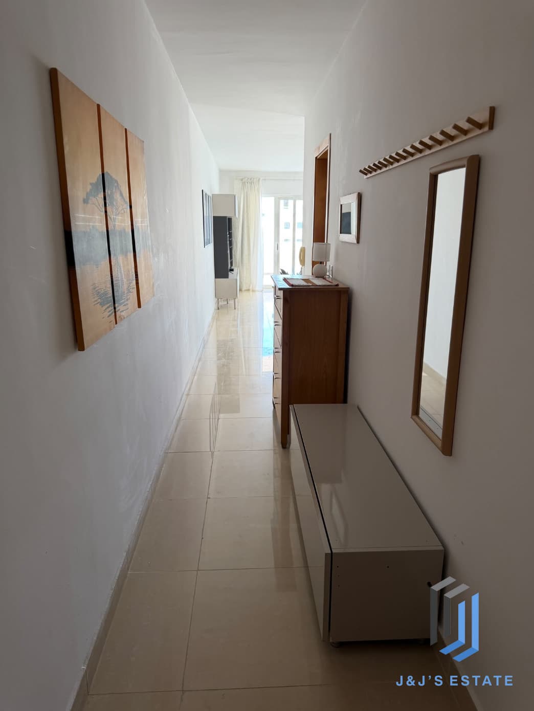 Furnished 1-Bedroom Apartment in Gzira · 9