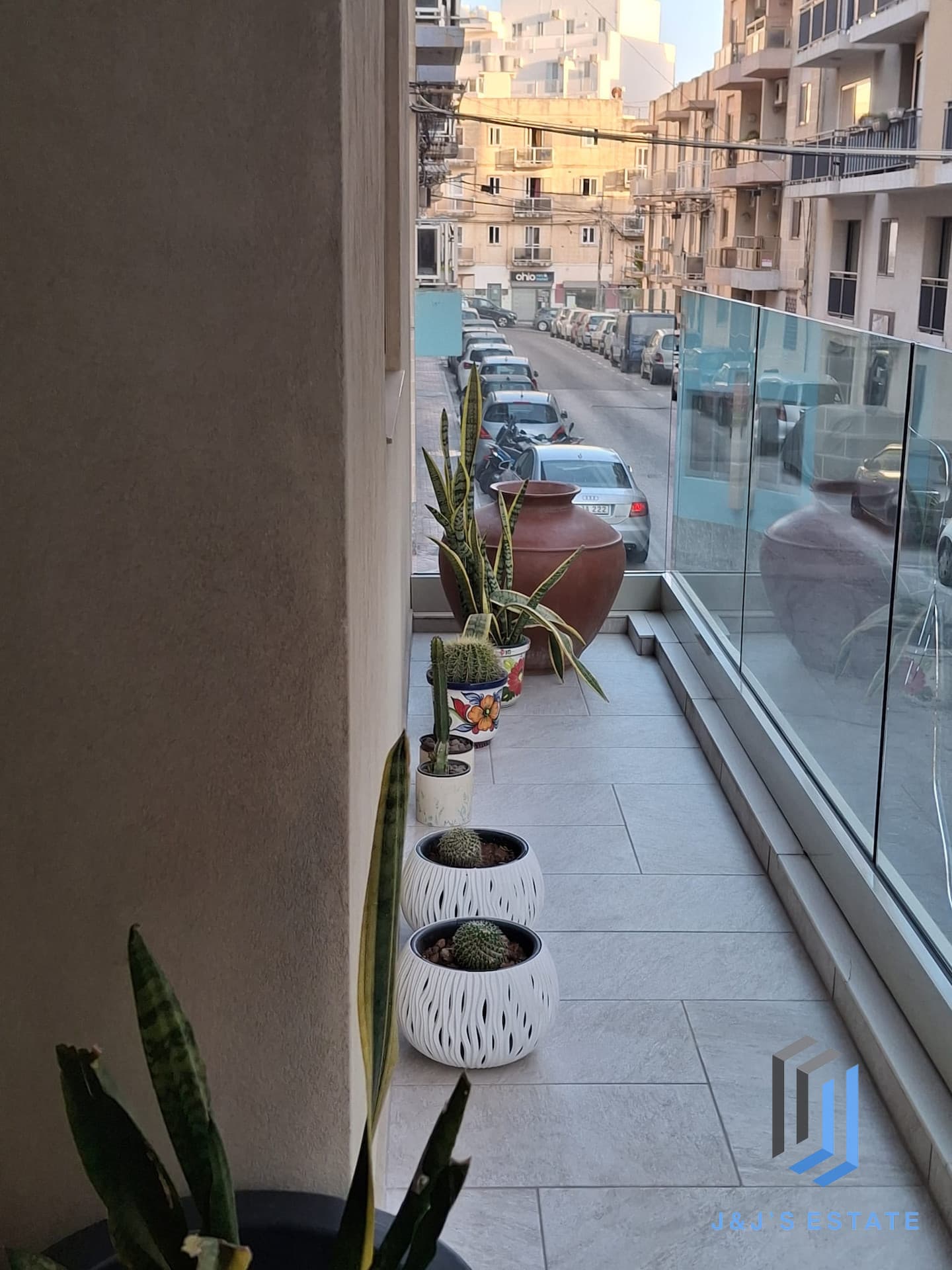 Furnished 2-Bed Apartment with Sea Views in St Paul's Bay · 20
